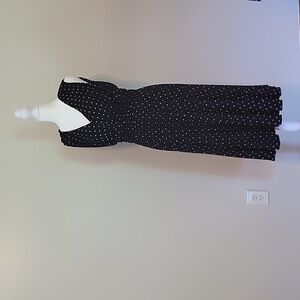 Jessica Howard dress size 12. Polka dot black and white.
